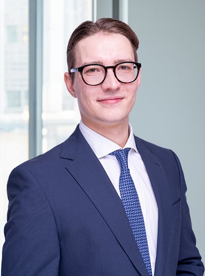 Maximilian Pietsch   Option 1 (Profile)