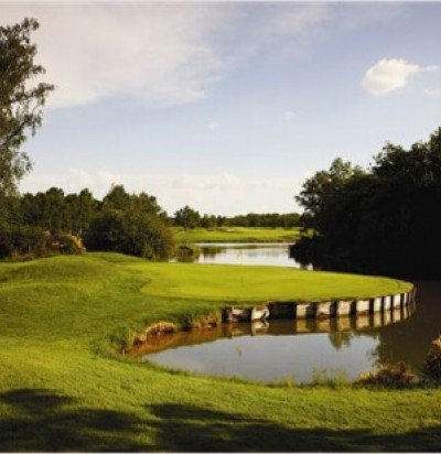 Roundshield golf resort