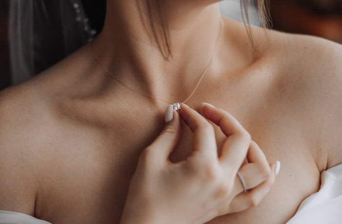 accessories that indispensable womens styles