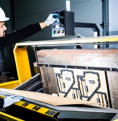 Die cutting machinery