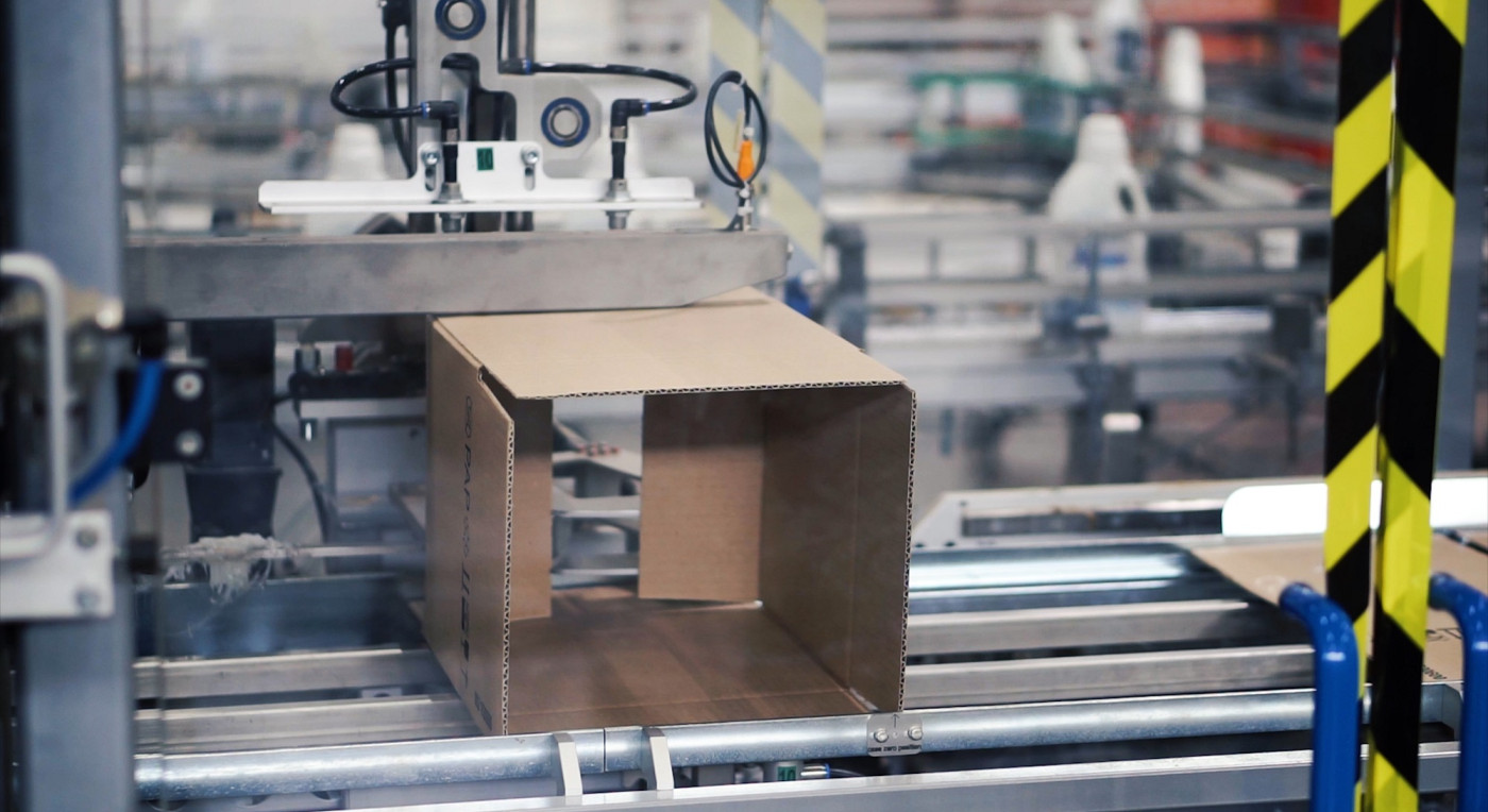cardboard package box packing machine clip