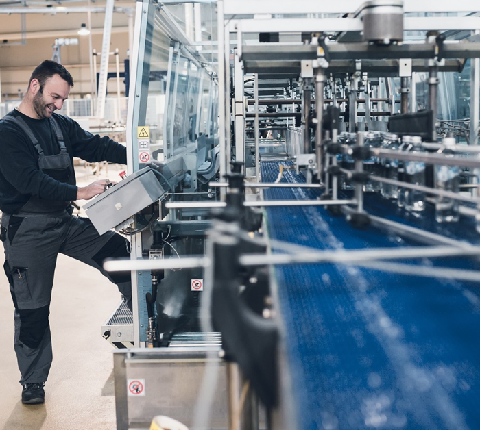 Optimity Relex worker