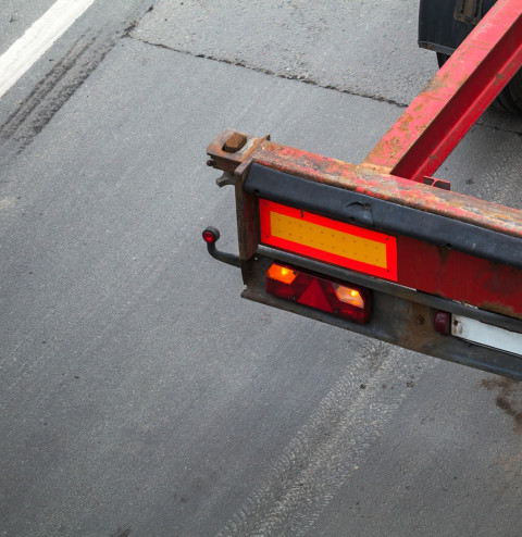 back part taillight empty truck cargo