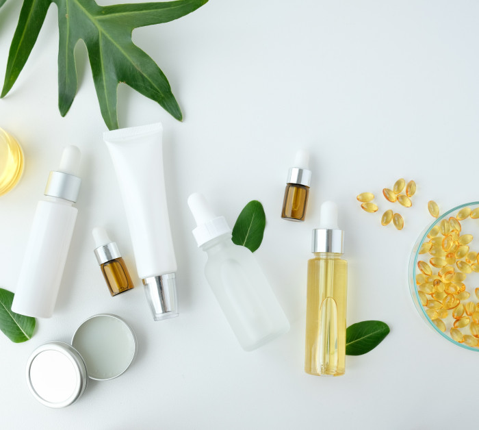 cosmetic-nature-skincare-essential-oil-aromatherapy