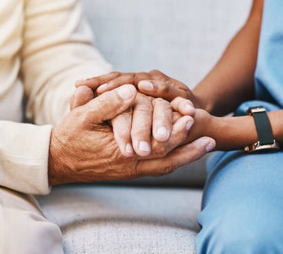 Bien a la Maison elderly hands