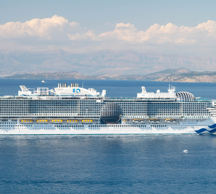 cruise ship