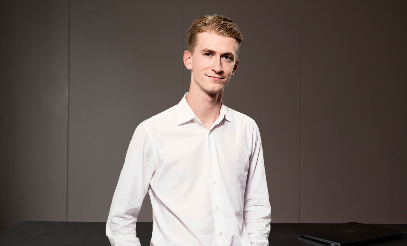 1440x870 Kornelius Karl Komischke
