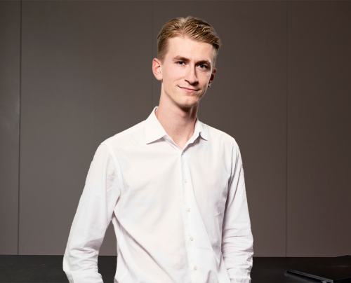 1440x870 Kornelius Karl Komischke