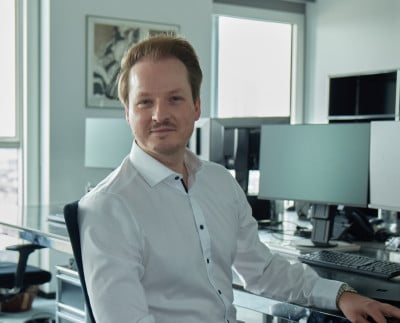 Lukas Augsbach Team