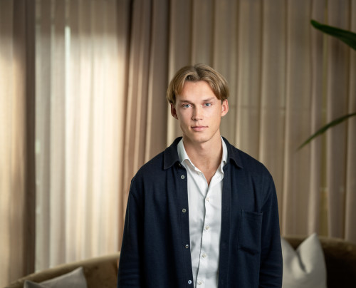 Victor Moller 7992 web