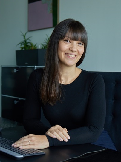 (Preferred) Fabienne Hohmann Profile 405x543